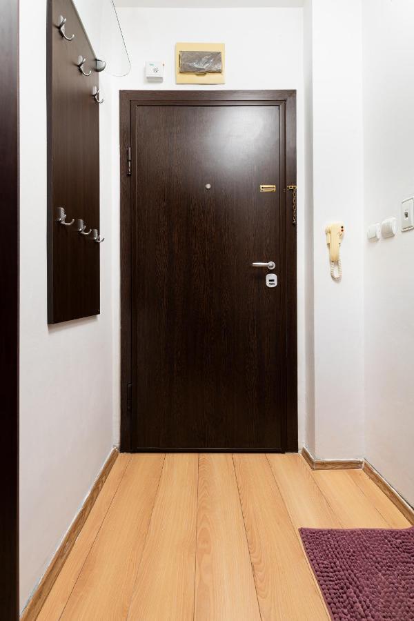 Lovely 1Bd Apartment Close To The Summer Theatre Plovdiv Exterior photo